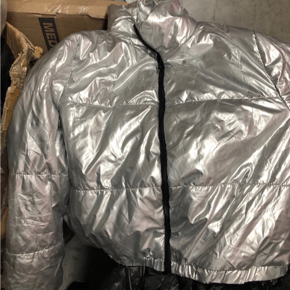 A NEW DAY SHINY PUFFER JACKET